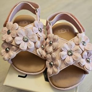 Ugg girl's sandals